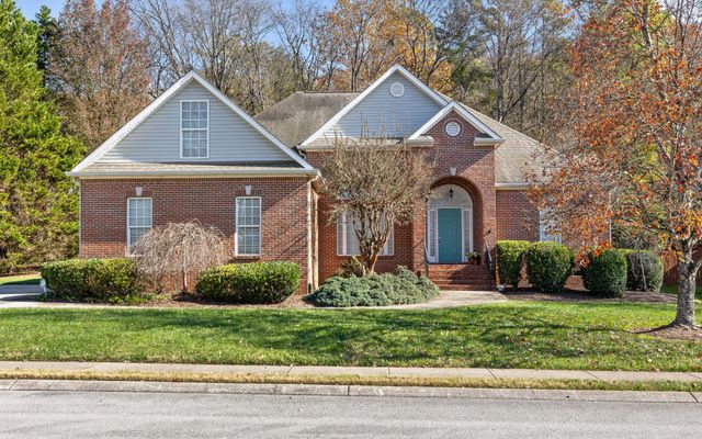 301 Horse Creek Drive, Chattanooga, TN 37405