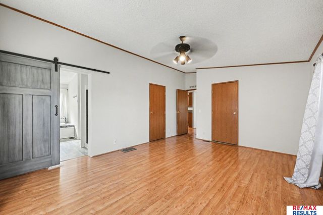 2410 S 16th Street, Council Bluffs, IA 51501