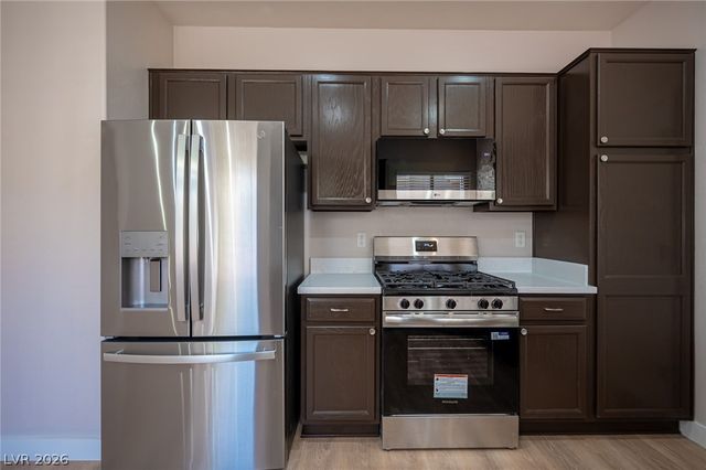 1820 Walking Path Avenue, Henderson, NV 89012