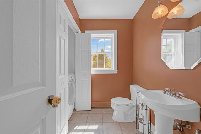 7 Kittredge Rd, North Brookfield, MA 01535