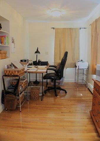 7 Kittredge Rd, North Brookfield, MA 01535