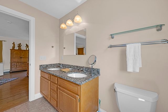 7 Kittredge Rd, North Brookfield, MA 01535