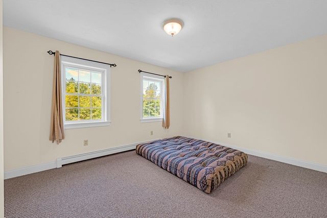 7 Kittredge Rd, North Brookfield, MA 01535