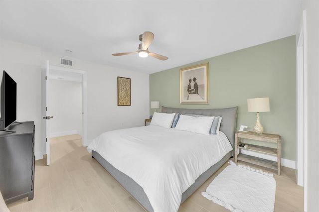 1208 12th Court, Jupiter, FL 33477