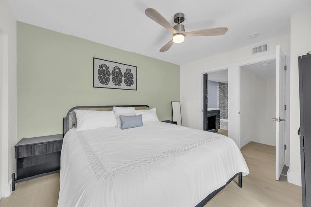 1208 12th Court, Jupiter, FL 33477