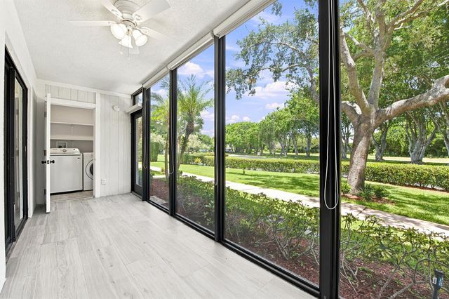 15492 LAKES OF DELRAY Boulevard 101, Delray Beach, FL 33484