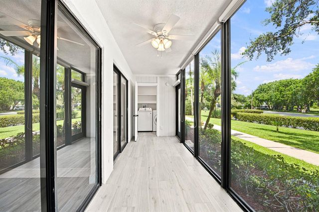 15492 LAKES OF DELRAY Boulevard 101, Delray Beach, FL 33484