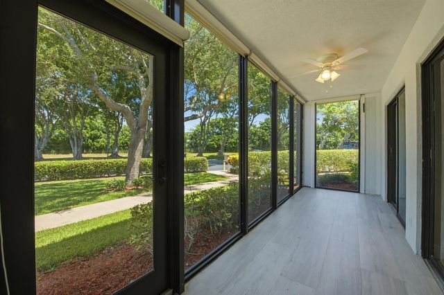 15492 LAKES OF DELRAY Boulevard 101, Delray Beach, FL 33484