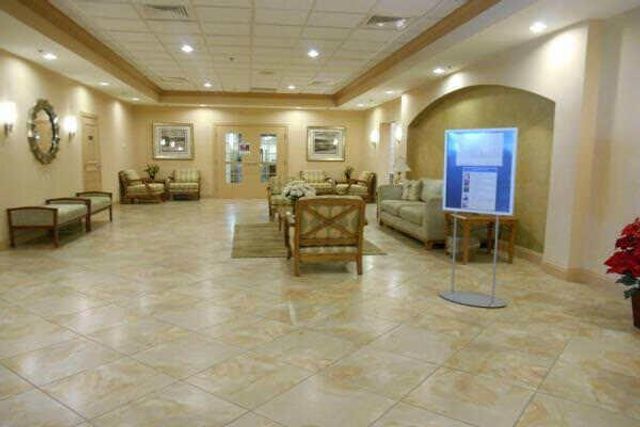15492 LAKES OF DELRAY Boulevard 101, Delray Beach, FL 33484