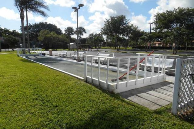 15492 LAKES OF DELRAY Boulevard 101, Delray Beach, FL 33484