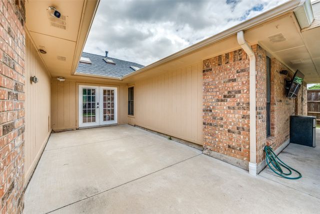 1226 Deer Ridge Drive, Duncanville, TX 75137