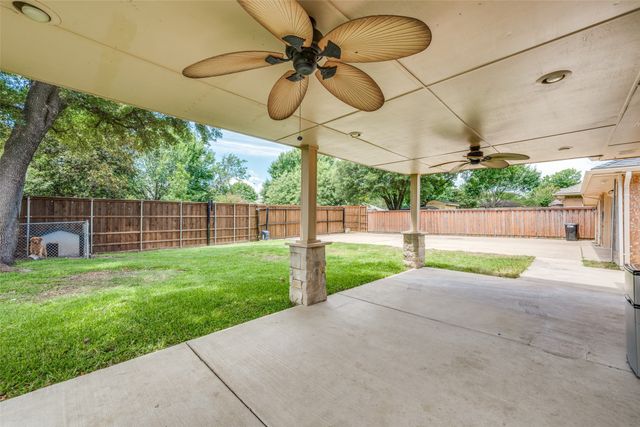 1226 Deer Ridge Drive, Duncanville, TX 75137