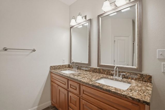 7166 Lake Placid Dr, Corpus Christi, TX 78414