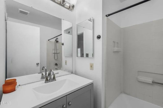 19830 Sandpiper Place 55, Newhall, CA 91321