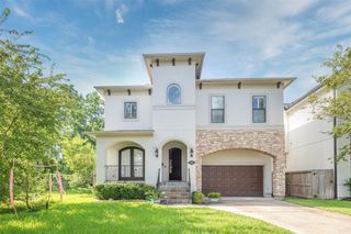 4321 Jim West Street, Bellaire, TX 77401
