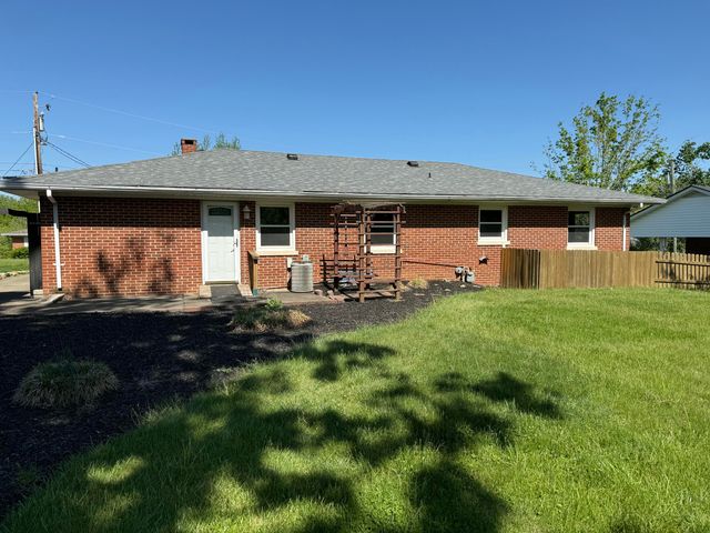 219 Stratford Drive, Richmond, KY 40475
