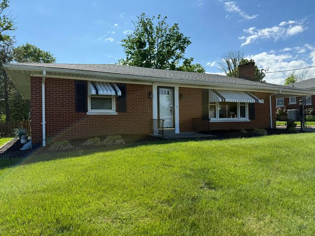 219 Stratford Drive, Richmond, KY 40475