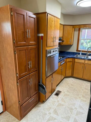 219 Stratford Drive, Richmond, KY 40475