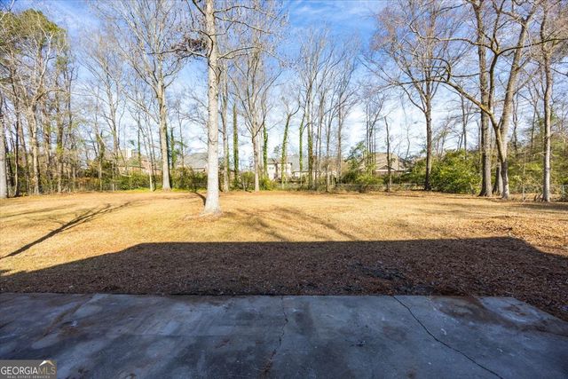 5914 Huddersfield Road, Macon, GA 31210