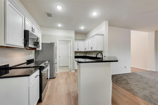 4541 Woodsboro Lane, Plano, TX 75024
