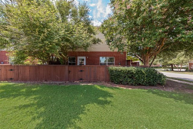 4541 Woodsboro Lane, Plano, TX 75024