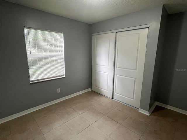 905 W MADISON STREET, Plant City, FL 33563
