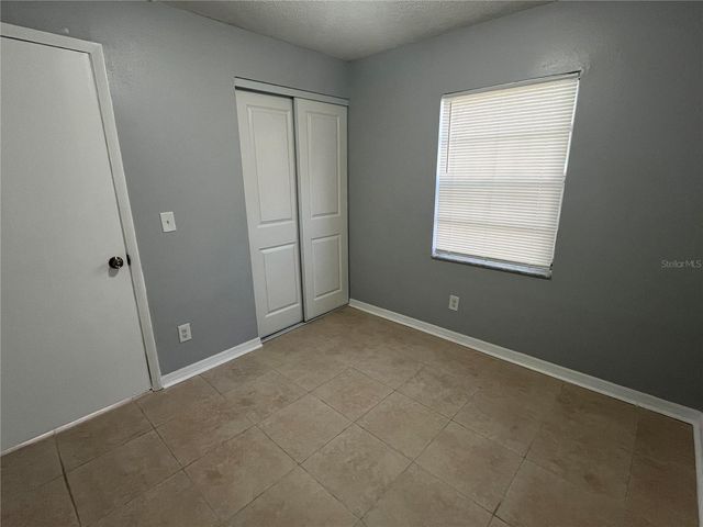 905 W MADISON STREET, Plant City, FL 33563