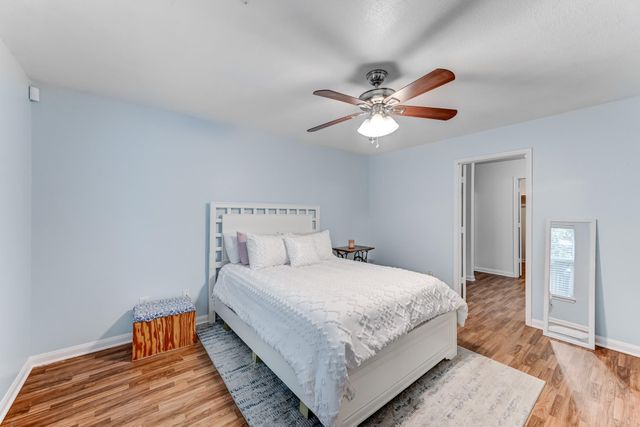 305 Pine Mist Lane, Conroe, TX 77304