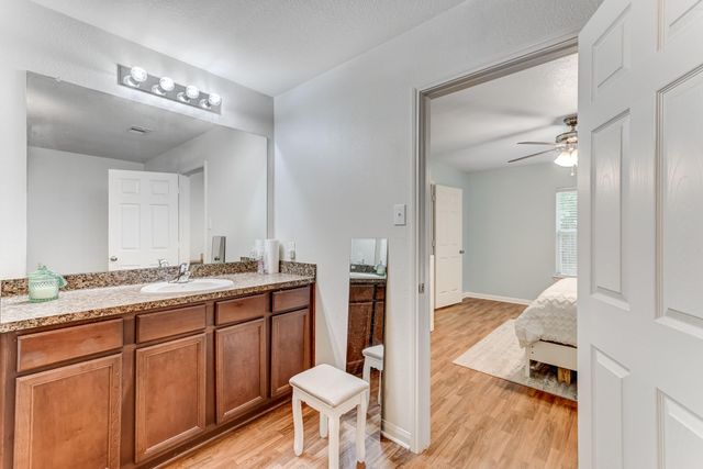 305 Pine Mist Lane, Conroe, TX 77304