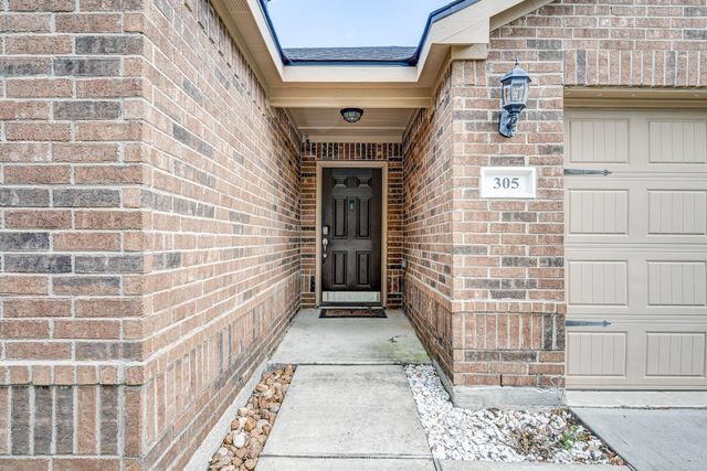 305 Pine Mist Lane, Conroe, TX 77304