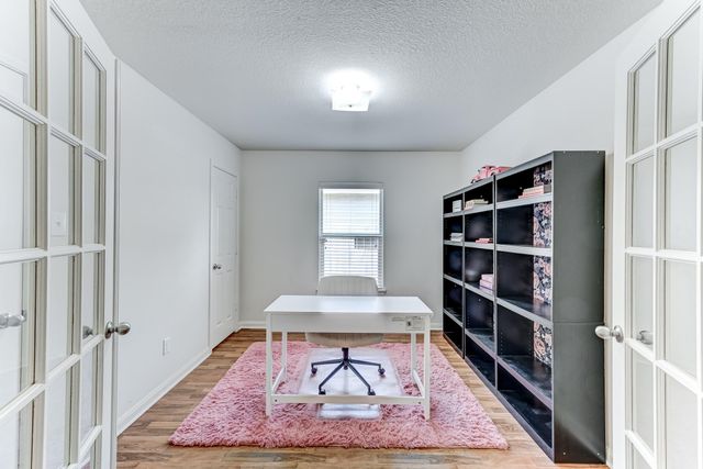 305 Pine Mist Lane, Conroe, TX 77304