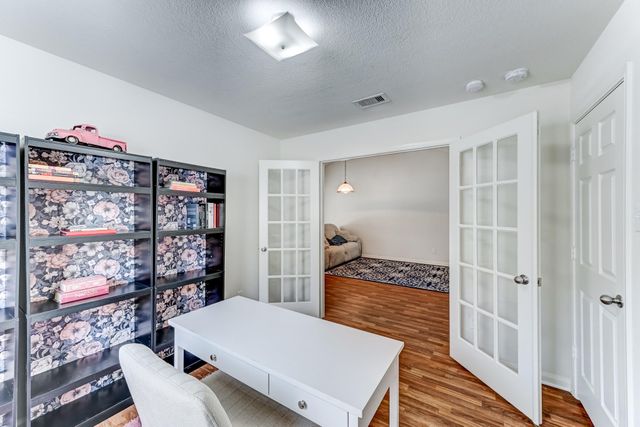 305 Pine Mist Lane, Conroe, TX 77304