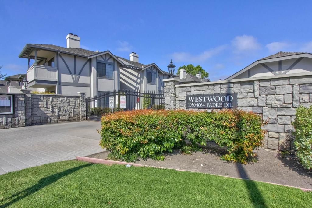 1052 Padre Drive 3, Salinas, CA 93901