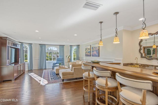 1800 Falling Star Avenue, Westlake Village, CA 91362