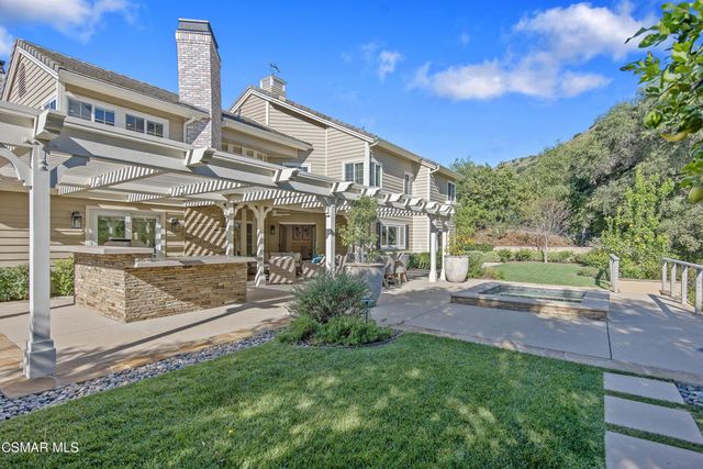 1800 Falling Star Avenue, Westlake Village, CA 91362