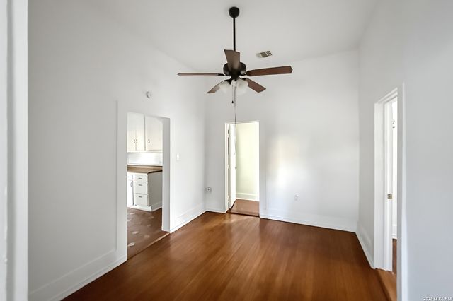 220 LEIGH ST, San Antonio, TX 78210