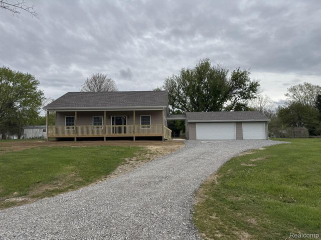 1939 Manchester Drive, Elba Township, MI 48446