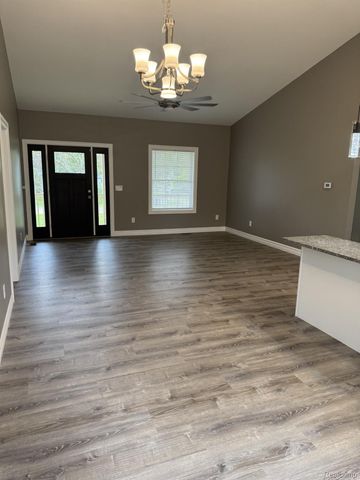 1939 Manchester Drive, Elba Township, MI 48446