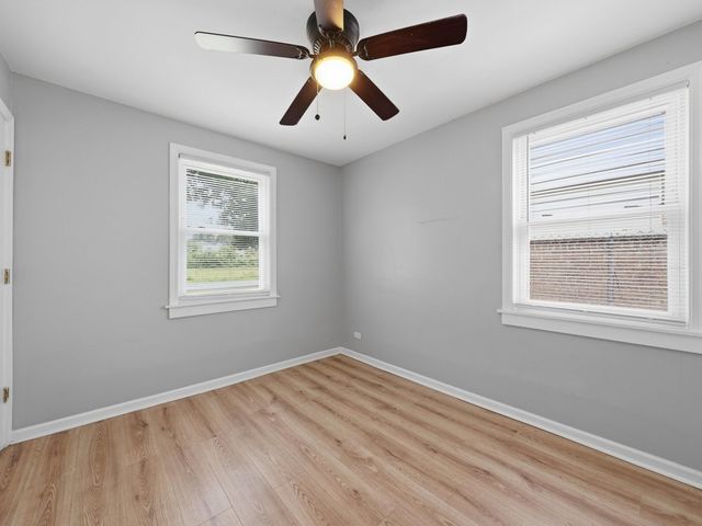 13437 S Green Bay Avenue, Chicago, IL 60633