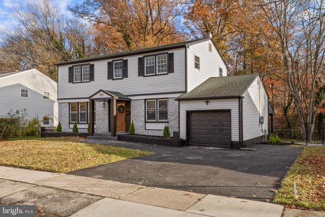 717 SUNSET DR, Somerdale, NJ 08083