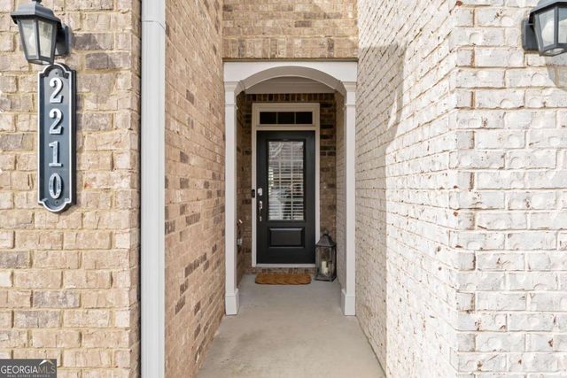 2210 Lanier Harbor Pointe, Buford, GA 30518