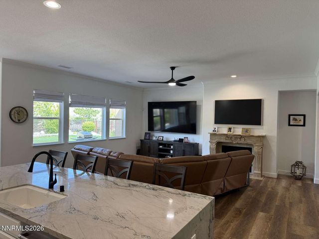 15185 Goldenrod Drive, Reno, NV 89511