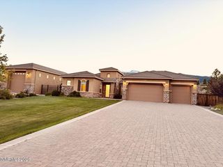 15185 Goldenrod Drive, Reno, NV 89511
