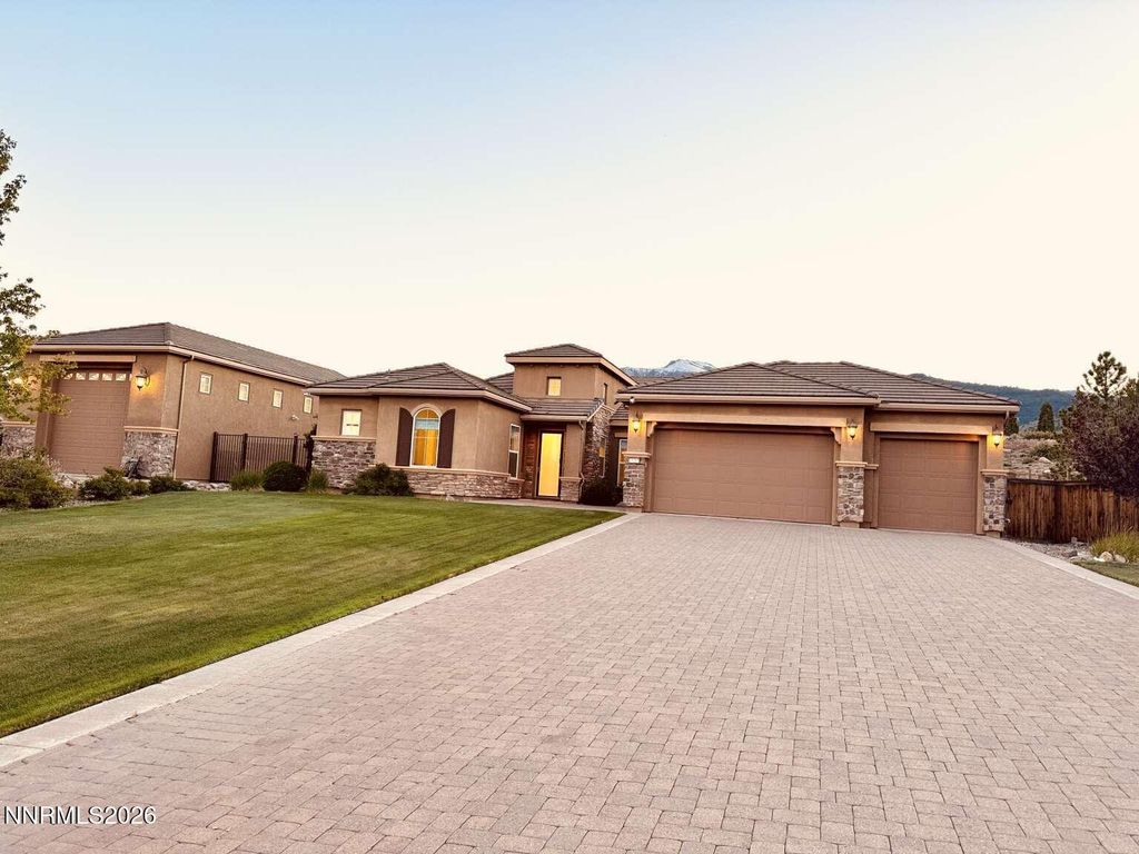 15185 Goldenrod Drive, Reno, NV 89511