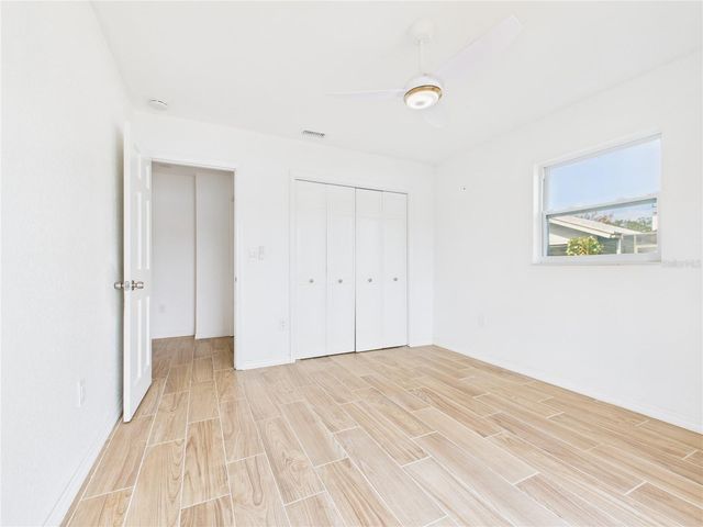 8050 ROXBURGH COURT, Weeki Wachee, FL 34613