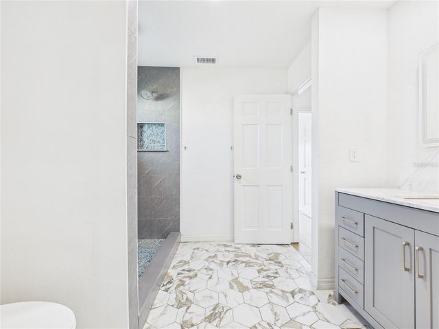 8050 ROXBURGH COURT, Weeki Wachee, FL 34613