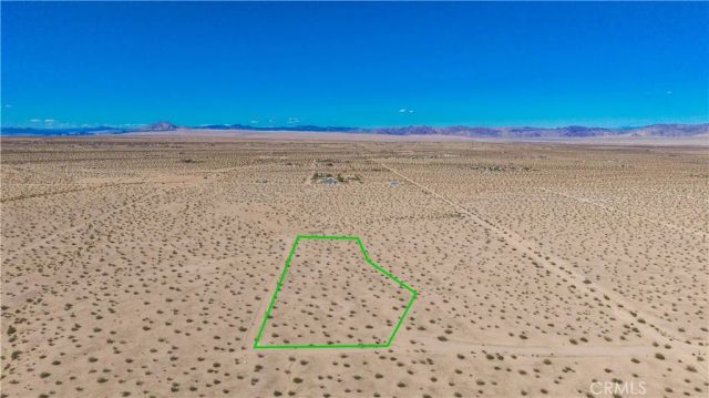 48 Moonlight Mesa, Joshua Tree, CA 92252