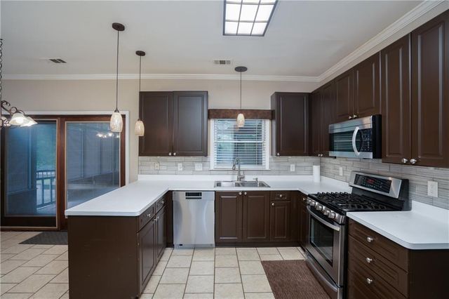 2104 Jockey Hollow NW Drive, Kennesaw, GA 30152