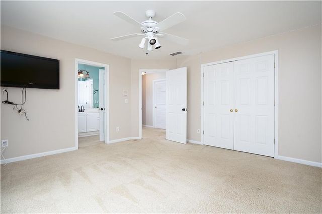 2104 Jockey Hollow NW Drive, Kennesaw, GA 30152