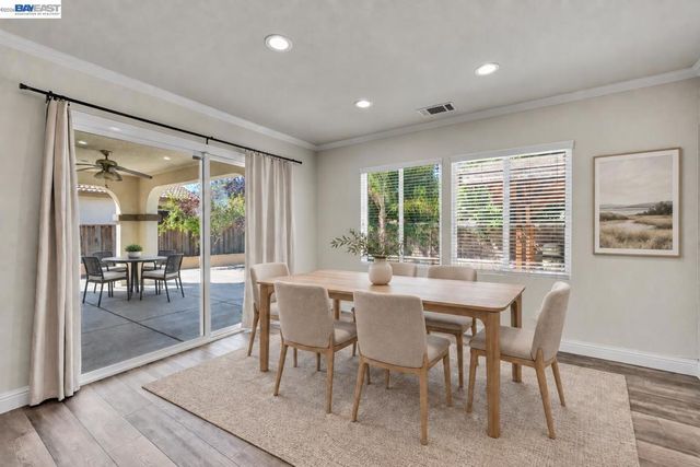2142 Harborage Way, Oakley, CA 94561